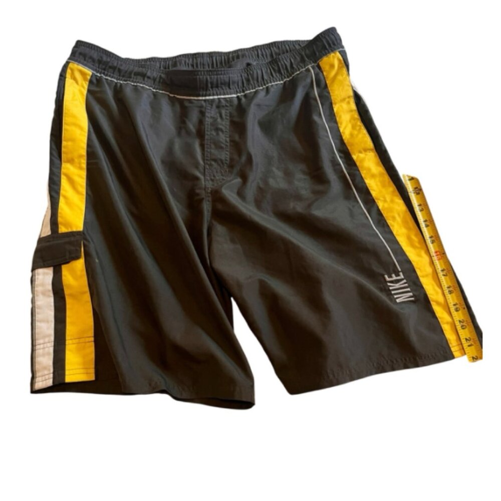 Nike Men’s Black Yellow Cargo Swim Board Shorts Mesh Lined Athletic Size XL